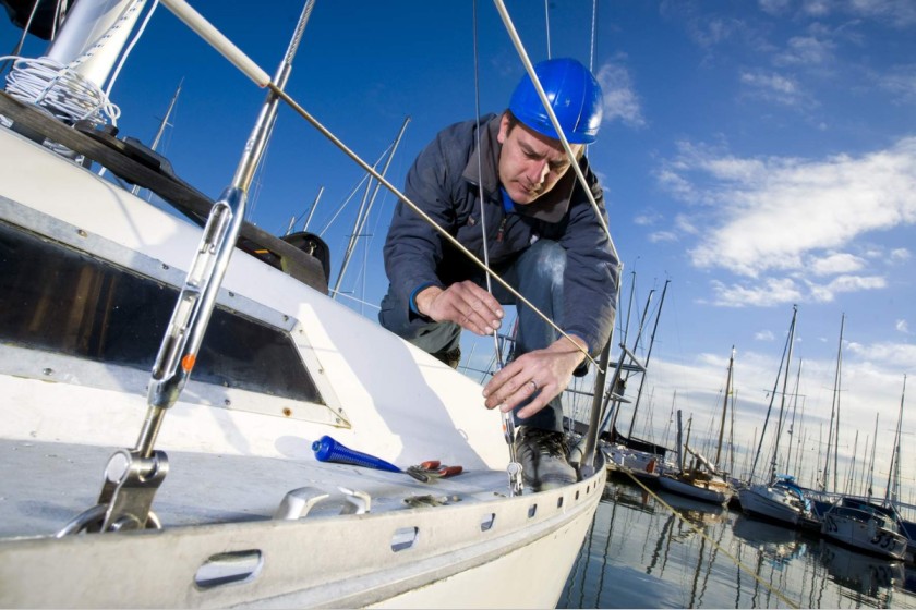 Yacht Management – EMERALD BOATS